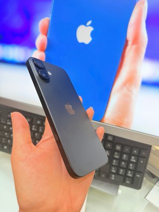 iPhone 16 Plus 256GB Negro Seminuevo