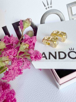 Pandora Charm Oro con Circonitas