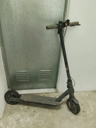 2 Patinetes Eléctricos Xiaomi M365