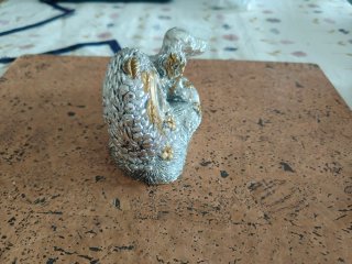 Reloj de mesa perro italiano plata