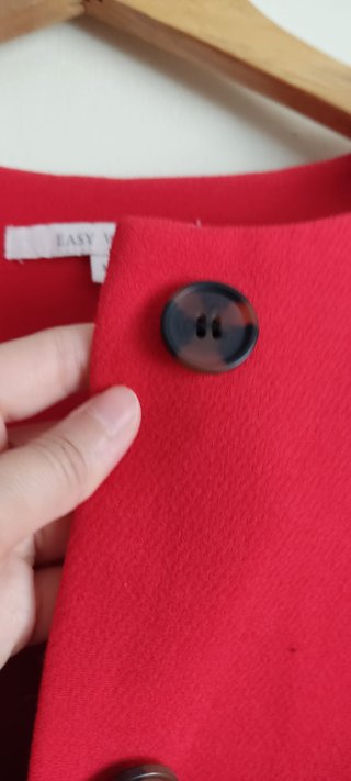 Abrigo rojo Easy Wear Talla M