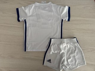 Equipación Real Madrid Talla 80 (9-12M)