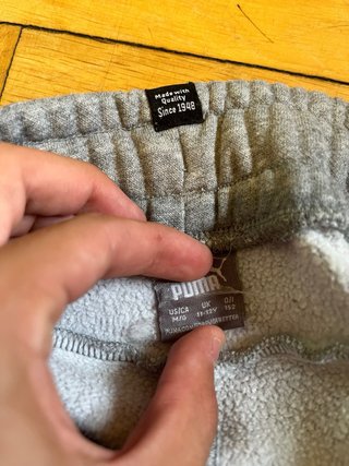 Pantalón Puma gris