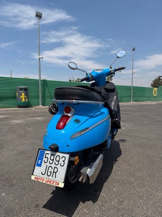 Peugeot Django 125 — Historial, manta y extras.