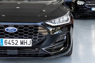 Ford Focus Ford Focus 1.0 Ecoboost MHEV 114kW ST-Line X