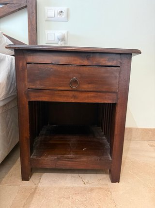 Cómoda, Mesitas y Cabecero Madera Oscura