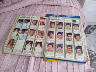 Álbum de cromos Mundial de  España 82 casi complet