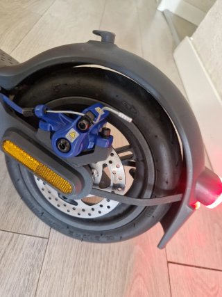 Xiaomi Scooter 3 - Poco uso (320km)