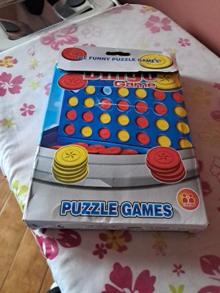 Juego 4 en Raya Azul