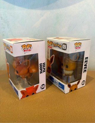 Funko Pop! Pokémon Vulpix 580 & Eevee 626