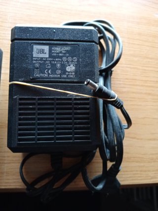 Cargadores de12V y de 13.5V