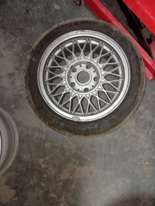 Llanta BMW E30 M3 15"