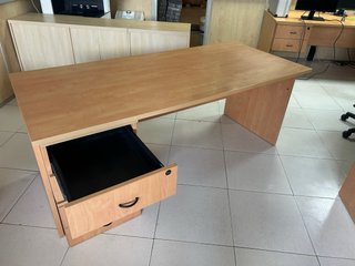 Tavolo da ufficio grande 180x80 cm
