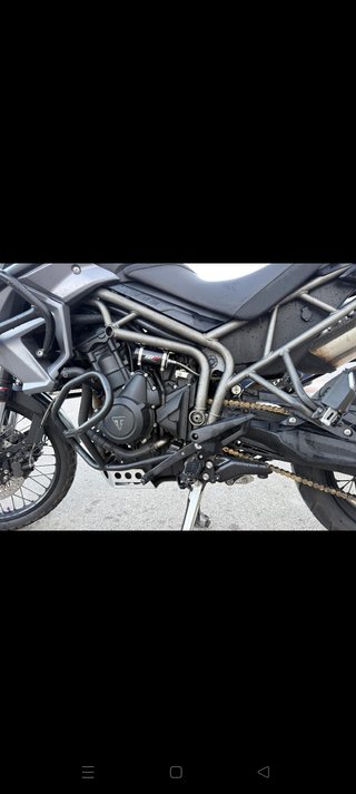 Triumph Tiger 800 Adventure Negra