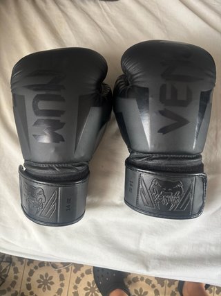 Guantes Boxeo Venum 14oz Negros