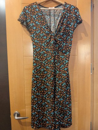 Vestido midi estampado flores talla M