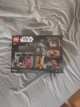 LEGO Star Wars 75386 Paz Vizsla y Moff Gideon