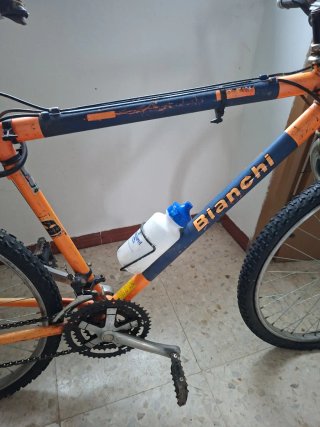 Bicicleta Bianchi Montagna Arancione