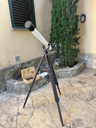 Telescopio Reflector con Trípode