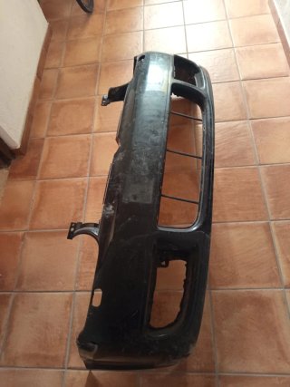 Parachoques Golf 4 R32 Negro