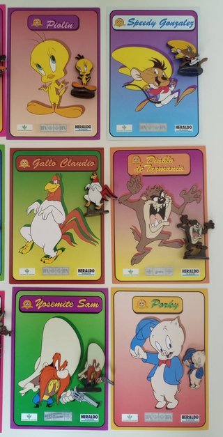 Figuras y Postales Looney Tunes Heraldo