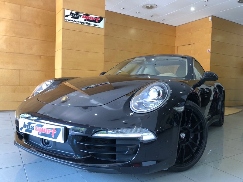 Porsche 911 Carrera 4 2013 - foto 1