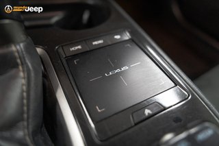 Lexus UX 2.0 250h Business