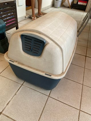 Caseta para perro de plástico/resina