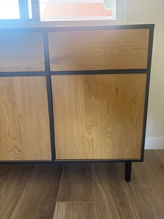 Aparador Jysk Madera y Metal