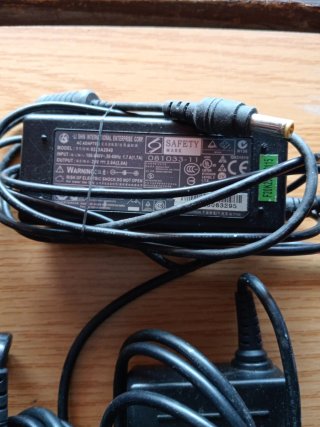 Cargadores Dell 19V y 20V