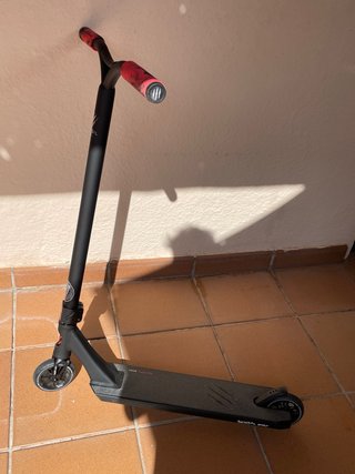 Patinete Bestial Wolf Rocky R12