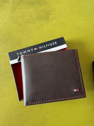 Cartera Tommy Hilfiger Hombre Marrón