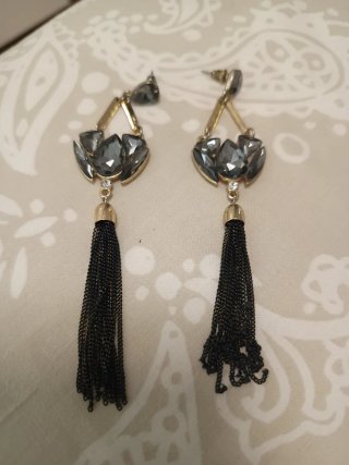 Pendientes lujo pedrería y borla