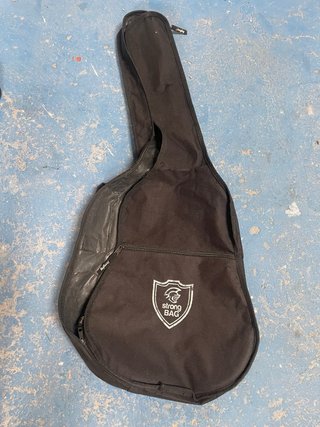 Guitarra Española con funda y afinador NEGOCIABLE