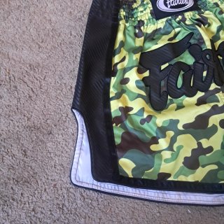 Pantalones Muay Thai Fairtex