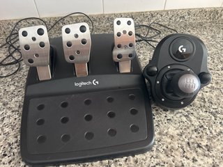Pedales Logitech + Cambio PS
