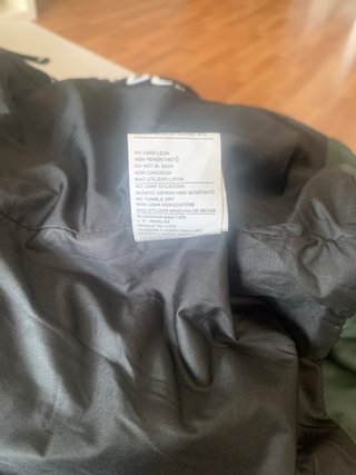 Chaleco Acolchado Verde Militar con Capucha Talla