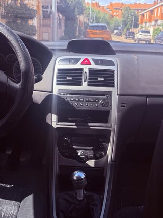 Peugeot 307 2002