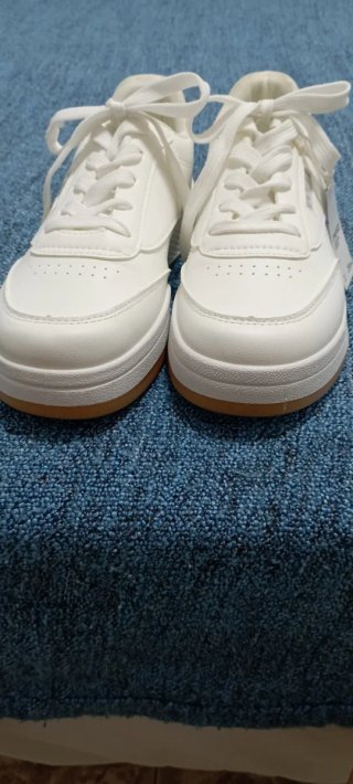 Zapatillas NYC Talla 40 Nuevas con etiqueta