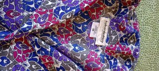 Set Blusa Fantasia Vintage e Pantaloni Rosa