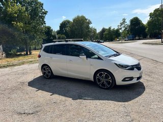 Opel Zafira Tourer 2018