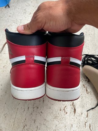 Nike Air Jordan 1 Chicago 2015