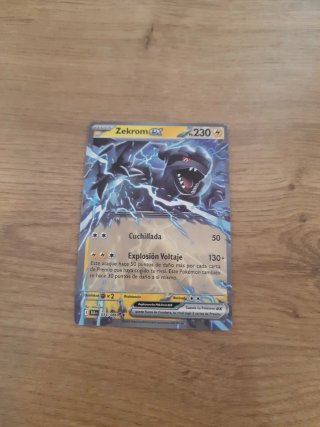Carta Pokémon Zekrom EX 230 HP