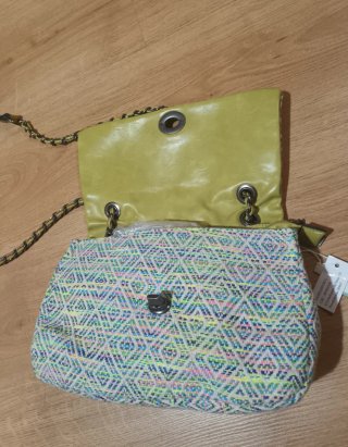 Bolso bandolera multicolor tejido