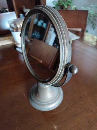 Espejo de sobremesa antiguo