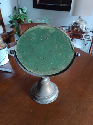 Espejo de sobremesa antiguo
