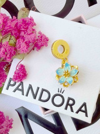 Colgante Pandora Flor Azul y Dorada