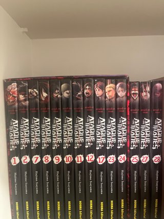 Mangas Attack on Titan ( Ataque a los Titanes)