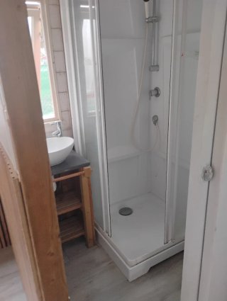 Bonito mobilhome a punto de acabar de reformar