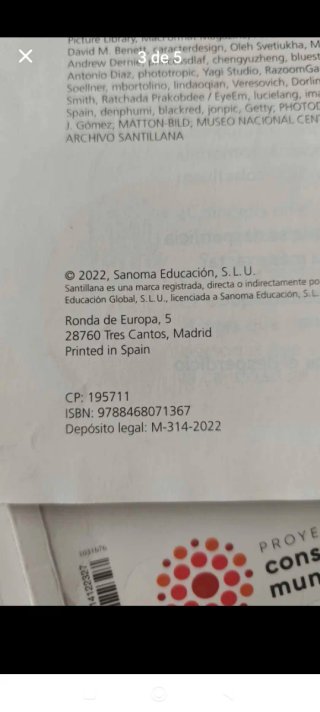 Libros de lengua Castellana y de Matemáticas de 3°
